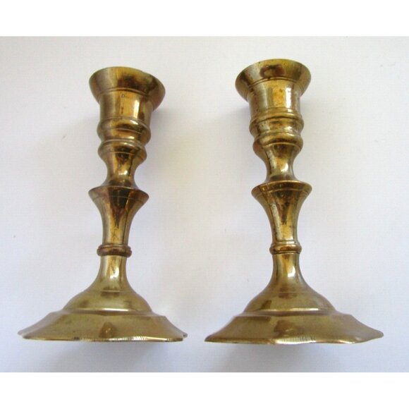Vintage Brass Candlestick Holders - Set of 2 -Scalloped Design Bases - 5" Height - Picture 11 of 14